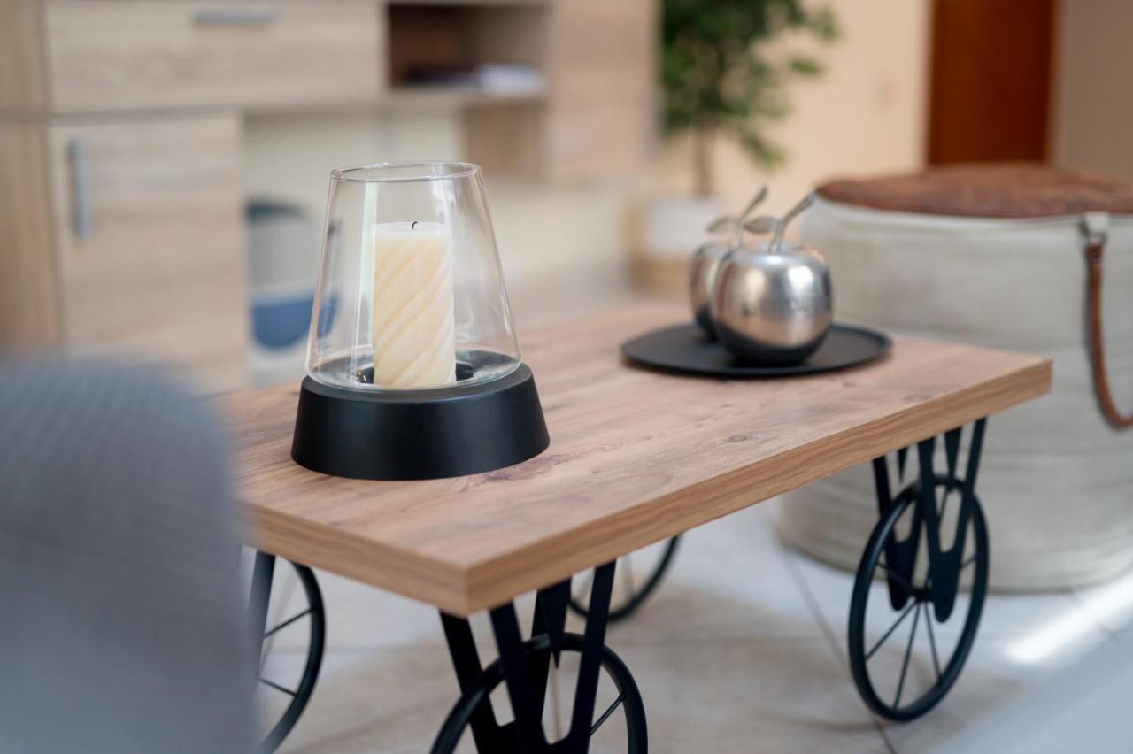 Charming Appt Apartment *